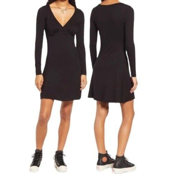 BP Dress Long Sleeve V-Neck Mini Black Solid Casual Neutral - Picture 1 of 8